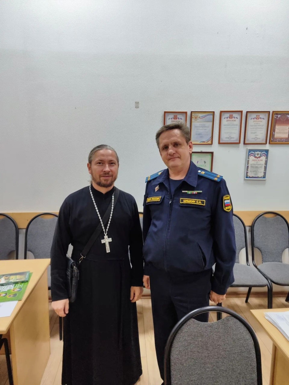 Настоятель Софийского храма встретился с руководителем Первомайского районного отделения судебных приставов